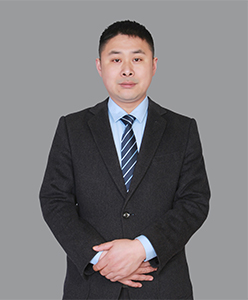 應忠，董事長，專注人力資源行業20余年，擅長大型制造業產線外包、勞務派遣，管控千人以上項目2個，五百人以上項目5個，熟悉四川各級人力資源流向及渠道，對季節性招聘難、需求量大有很完善的解決方案。