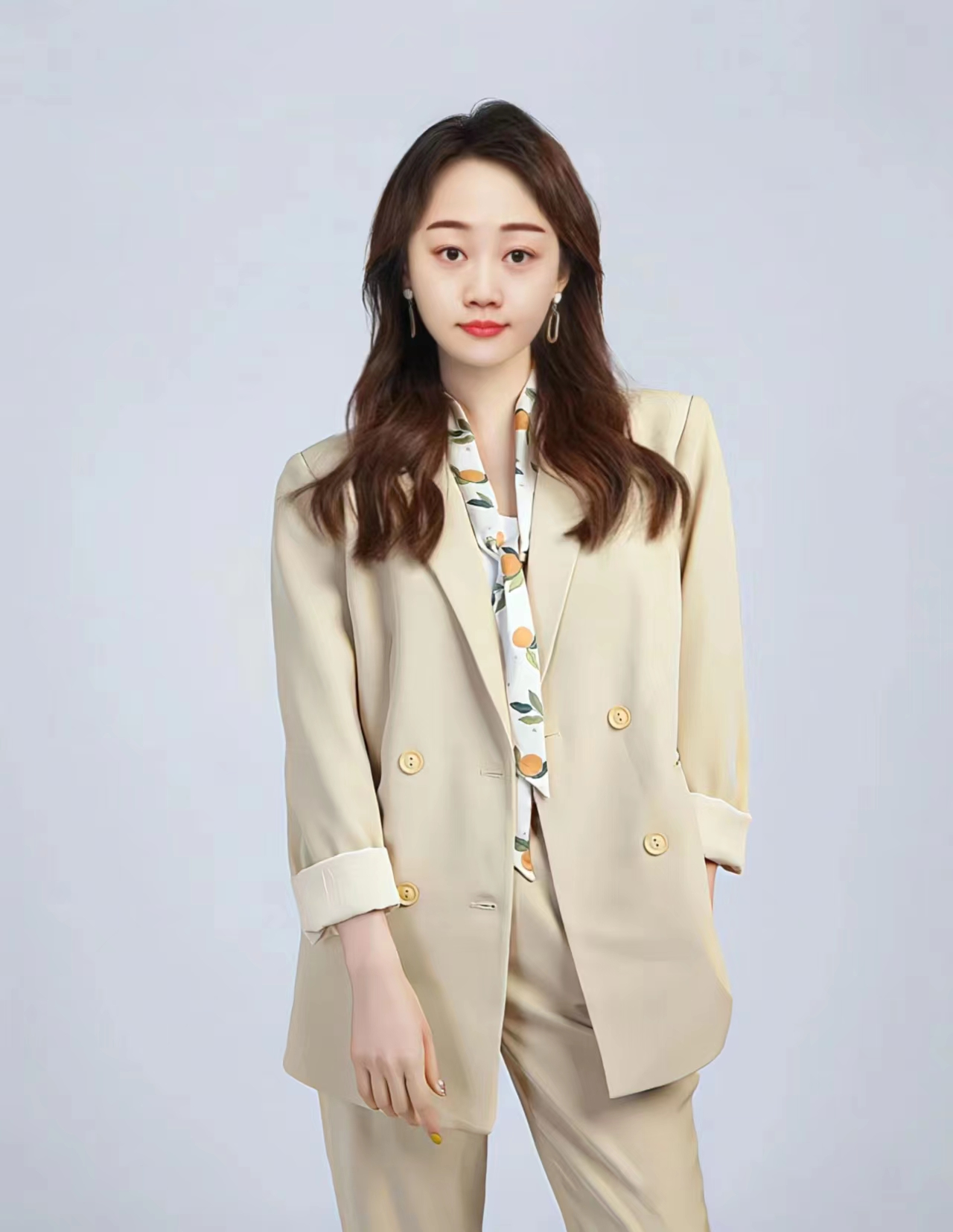 海帝，總經辦助理，負責總經辦的日常事務，招投標管理，項目監督指導，監督及服務提升，處理投訴及提供專業化方案等。